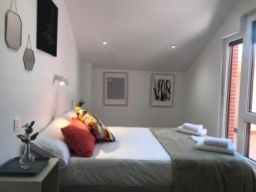 INSIDEHOME Apartments - La Casita de Álex
