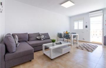 Beautiful apartment in Torrevieja with 2 Bedrooms, Outdoor swimming pool and WiFi