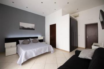 Toledo Jacuzzi Appartment