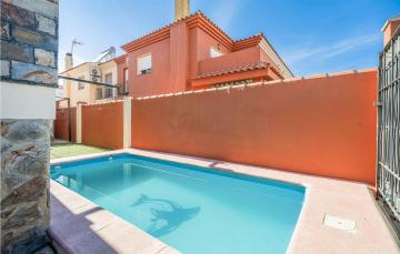 Nice Home In Cadiz With Wifi, Private Swimming Pool And Swimming Pool