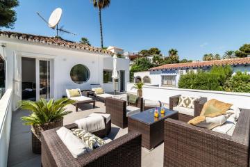 EXCLUSIVE 4 BR VILLA JAZMINES. PRIVATE POOL & BBQ
