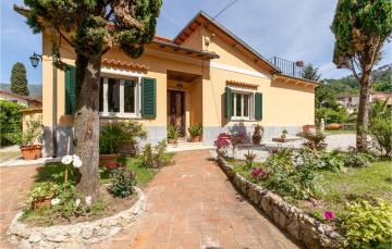 Nice home in Camaiore with 3 Bedrooms and WiFi