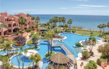Awesome apartment in Estepona with 1 Bedrooms, Outdoor swimming pool and Swimming pool