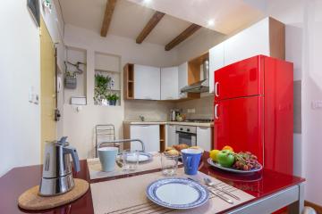 Broccaindosso Apartment Sant'Orsola Hospital Center