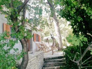 Apartment in Karin Gornji with sea view, balcony, air conditioning, Wi-Fi (4207-2)