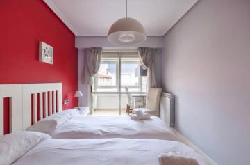 Santillana home vistas mar, parking, tablas de surf y bicicletas