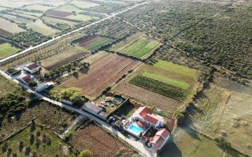 Holiday House San Mario - Pets Friendly Rural Home