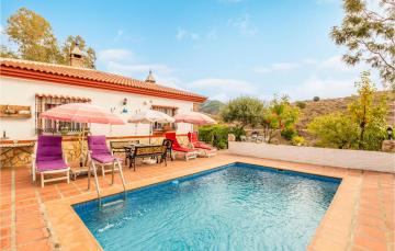Beautiful Home In Sedella With 3 Bedrooms, Outdoor Swimming Pool And Swimming Pool