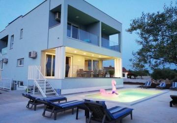 Villa JoNa - with pool