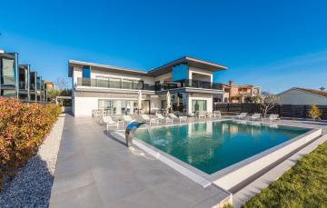 Villa Sara with sea view