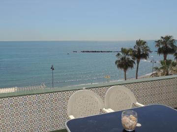 Las Gaviotas Beach - Playa - Sea front - Frente al mar