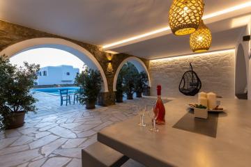 Callisti Mykonos Town with pool view