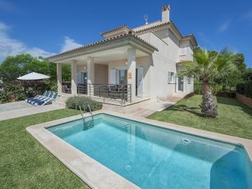 Villa marisa ii