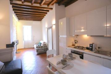 Benedetta 22 - Trastevere