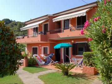 Locazione Turistica Villa Franca-2