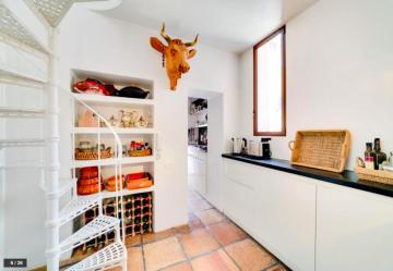 Luxury art apartment in Trastevere with terrace
