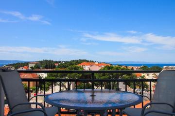 Apartment Josip - panoramic sea view & parking