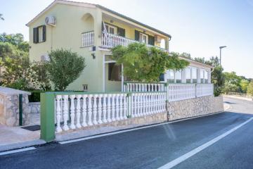 Apartment in Sali with sea view, balcony, air conditioning, Wi-Fi (4413-2)