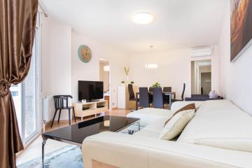Stay Barcelona Central Apartments