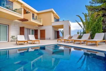 Beautiful Villa Harmony 1