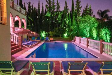 Beautiful 9 bedroom villa with apartment and pool.