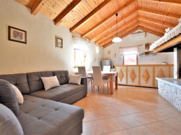 Holiday Home Villa Kablar - PUL116