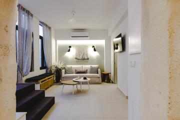 Le Bijou Luxury Suite, chic & stylish vacation!
