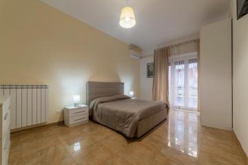MM Cipro Apartment with Balcony