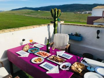 BONITO ÁTICO CON VISTAS y BARBACOA