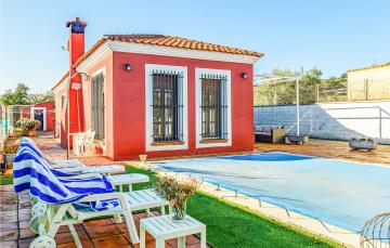Beautiful home in Trujillo with 3 Bedrooms and Outdoor swimming pool