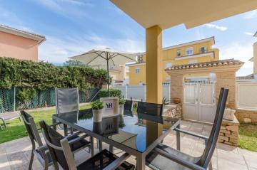 Casa Salud, private holiday house for beach holidays