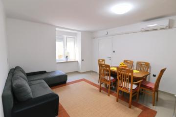 Tyson 2 Bedroom Apartment