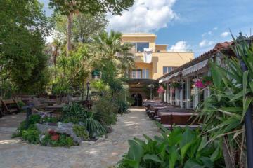 Villa Apartments Julca