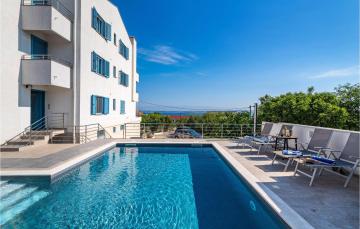 Awesome apartment in Lukoran with 1 Bedrooms, WiFi and Outdoor swimming pool