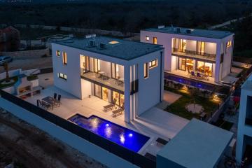 Beautiful villa Martina & Sanja, in Zaton