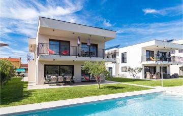 Amazing apartment in Medulin with 2 Bedrooms, WiFi and Outdoor swimming pool