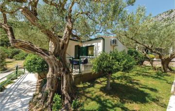 Holiday home Klek 401