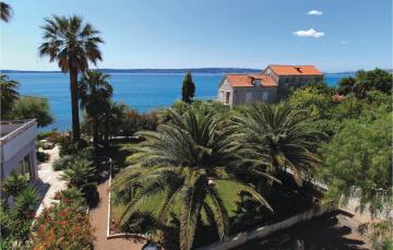 Apartment Kastel Luksic with Sea View III
