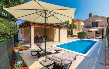 Holiday Home Medulin II