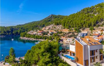 Amazing home in Blato with WiFi, Outdoor swimming pool and Heated swimming pool