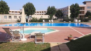Villetta a schiera in villaggio Metatur