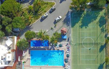 Nice apartment in Falerna Marina with 2 Bedrooms, WiFi and Outdoor swimming pool