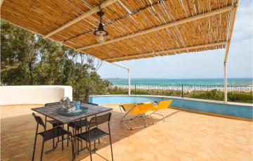 Stunning apartment in Porto Palo with 2 Bedrooms and WiFi
