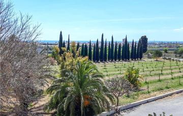 Beautiful apartment in Avola with 1 Bedrooms and WiFi