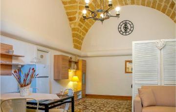 Awesome apartment in Matino with