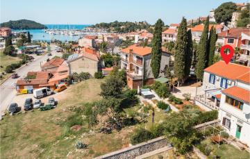 Four-Bedroom Holiday Home in Vrsar