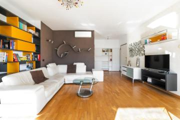 Milano Rogoredo Apartment with garage
