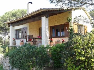 Country cottage in Palafrugell near Beach