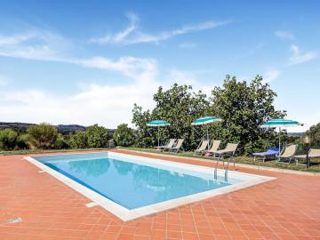 Ideal Farmhouse in Gambassi Terme Fi with Swimming Pool