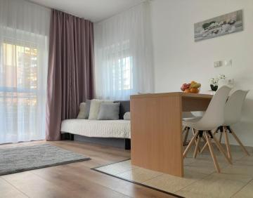 Jade Apartman